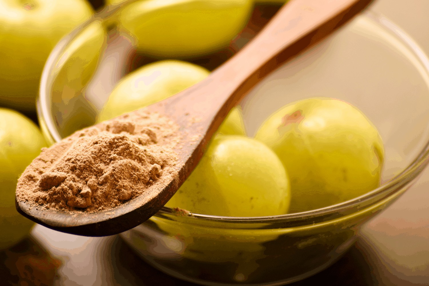 is-amla-powder-the-secret-to-overnight-natural-hair-growth